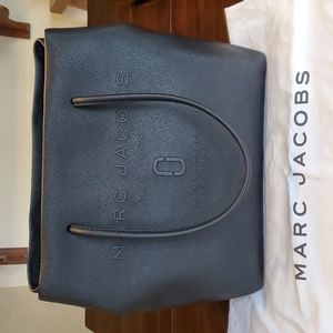 Marc Jacobs East West Shopper Tote - Black
